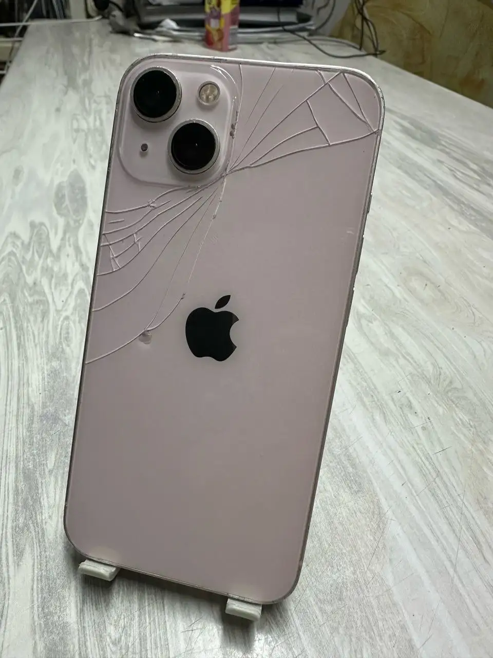 Продажа iPhone с новой батареей 128 ГБ - Смартфоны (Электроника) в Пермь