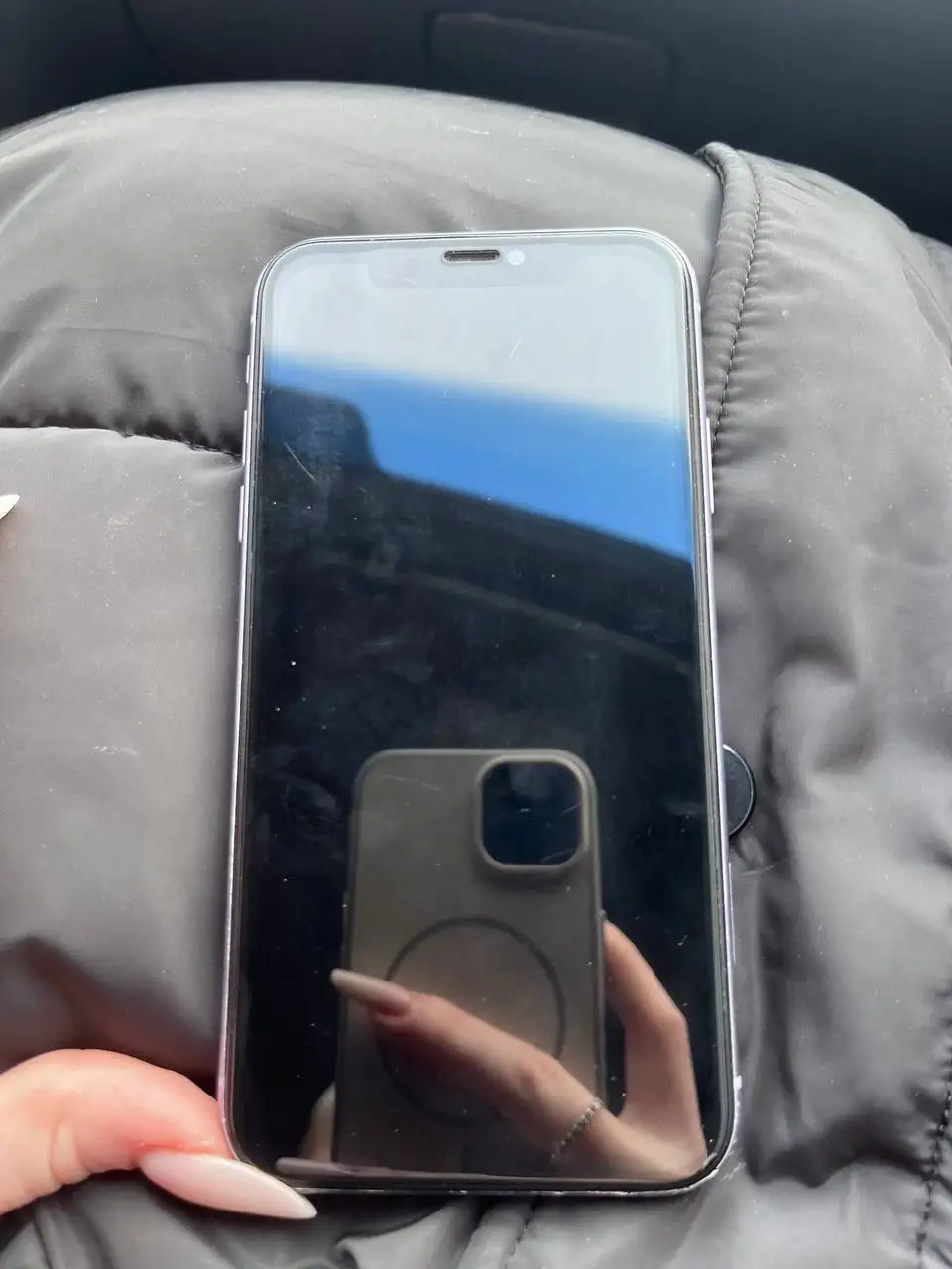 Фронталка не работает Apple iPhone - Смартфоны и телефоны (Электроника) в Пермь