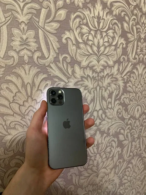 iPhone 12 Pro 256GB в продаже - Телефоны и планшеты в Пермь