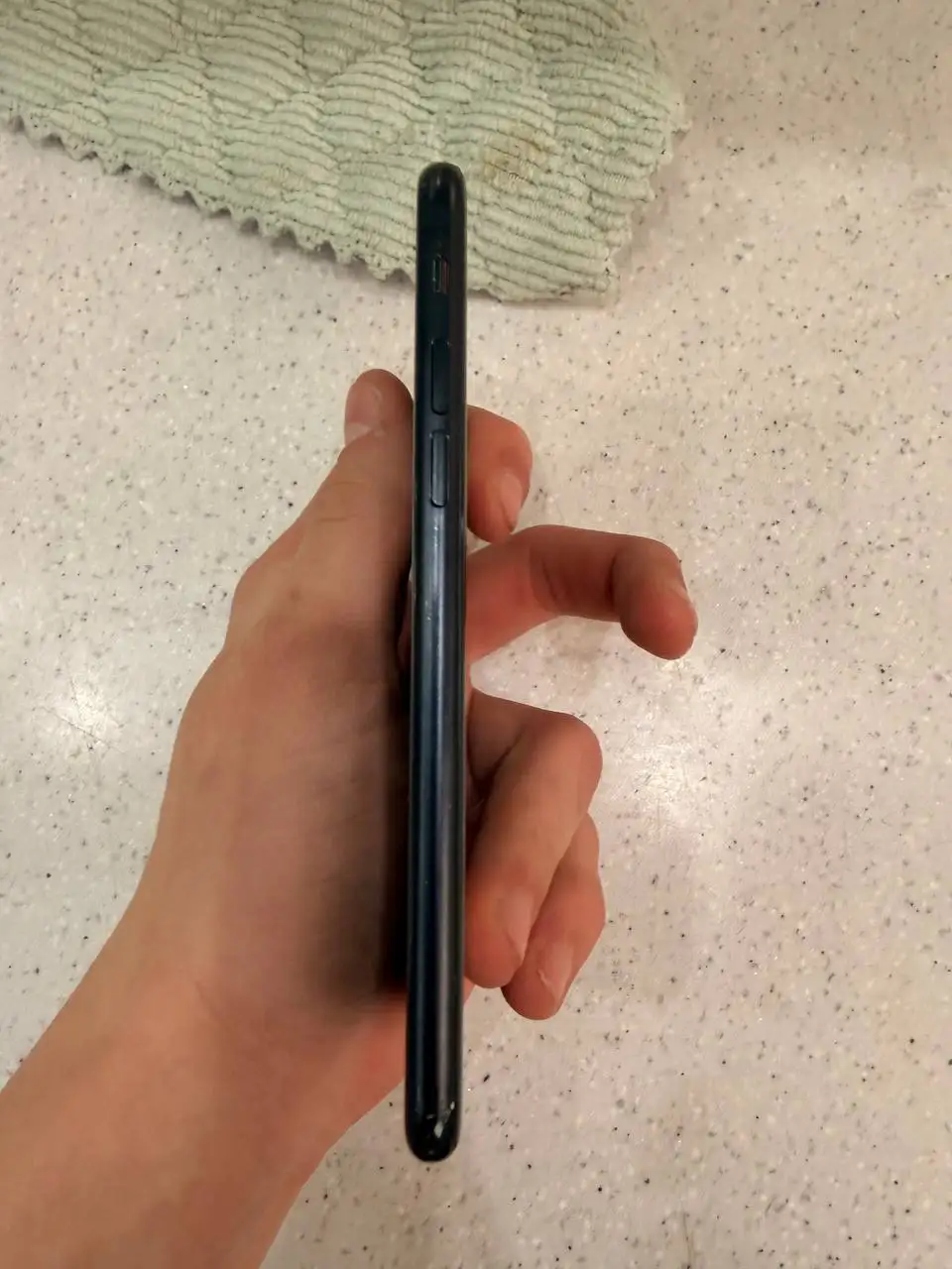 Продажа или обмен iPhone SE 2022 - Смартфоны (Электроника) в Пермь