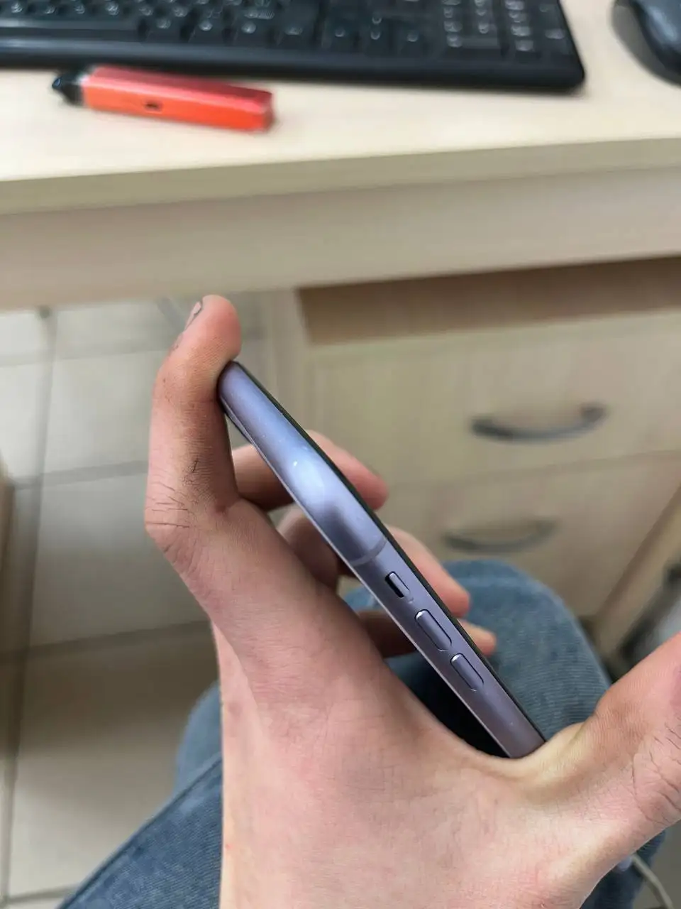 Apple iPhone 128 ГБ с оригинальным экраном - Смартфоны (Электроника) в Пермь