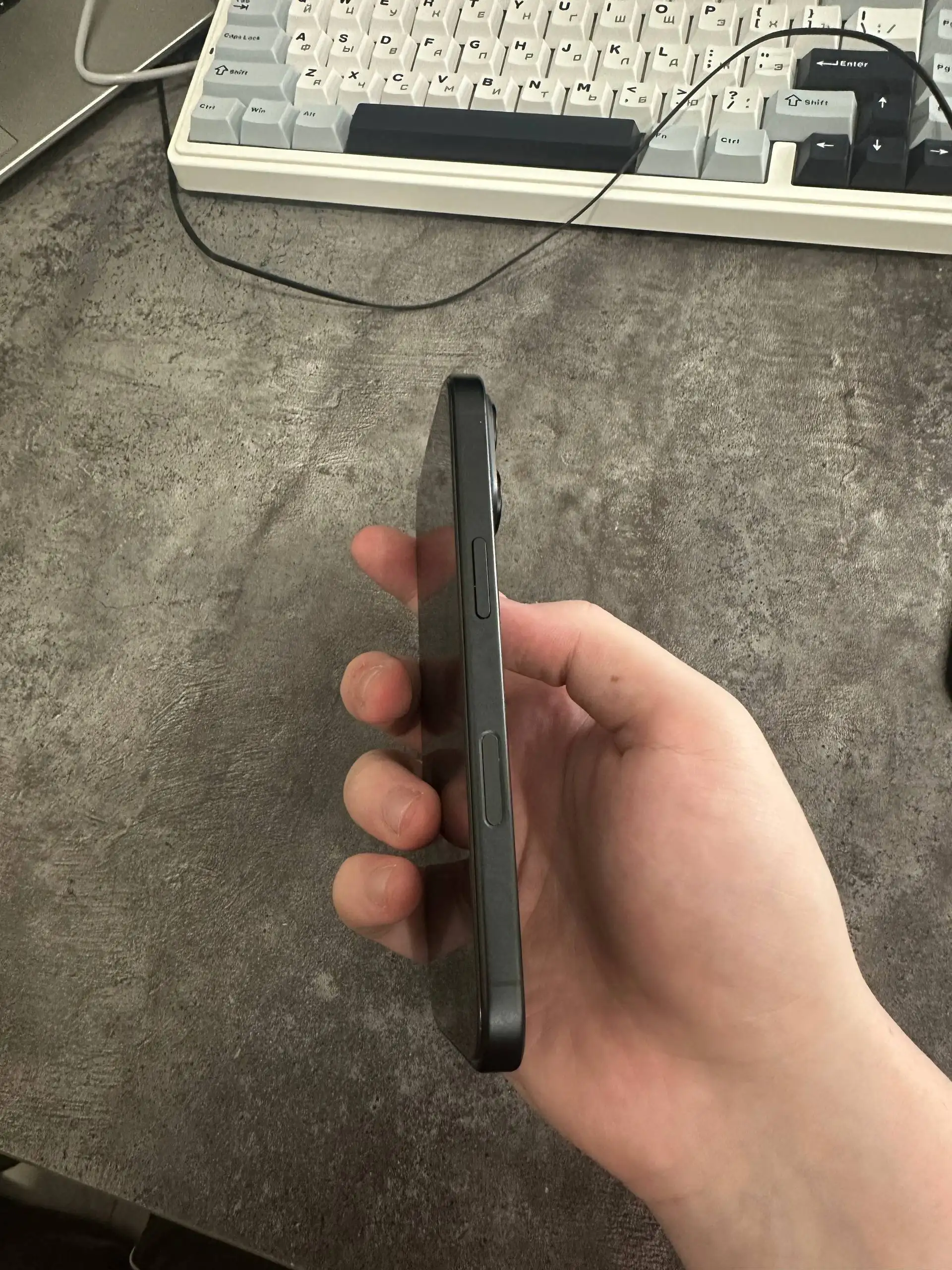 iPhone 16 128GB черный - Смартфоны (Электроника) в Пермь