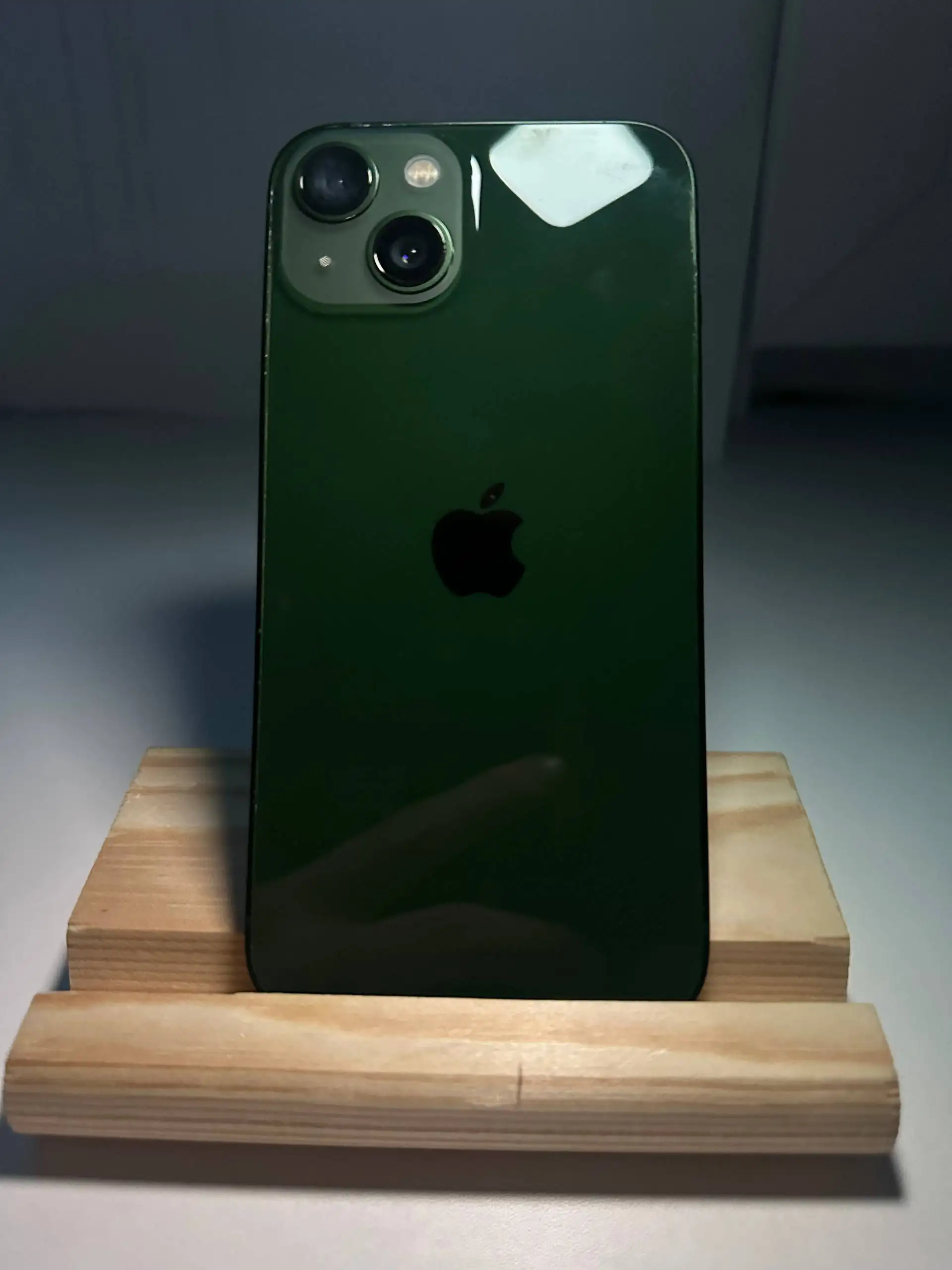 iPhone 13 128 ГБ зеленый в хорошем состоянии - Смартфоны и телефоны (Электроника) в Пермь