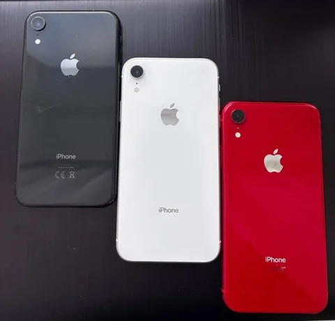 Продажа iPhone XR разных модификаций - частное объявление в Пермь
