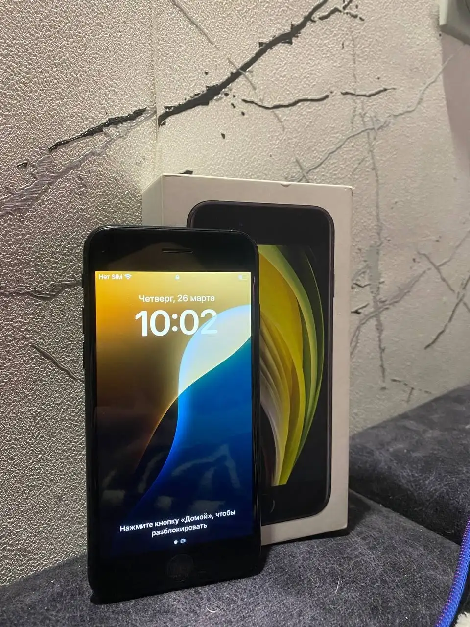 Продажа iPhone 12 и iPhone SE 2020 - Смартфоны (Электроника) в Пермь