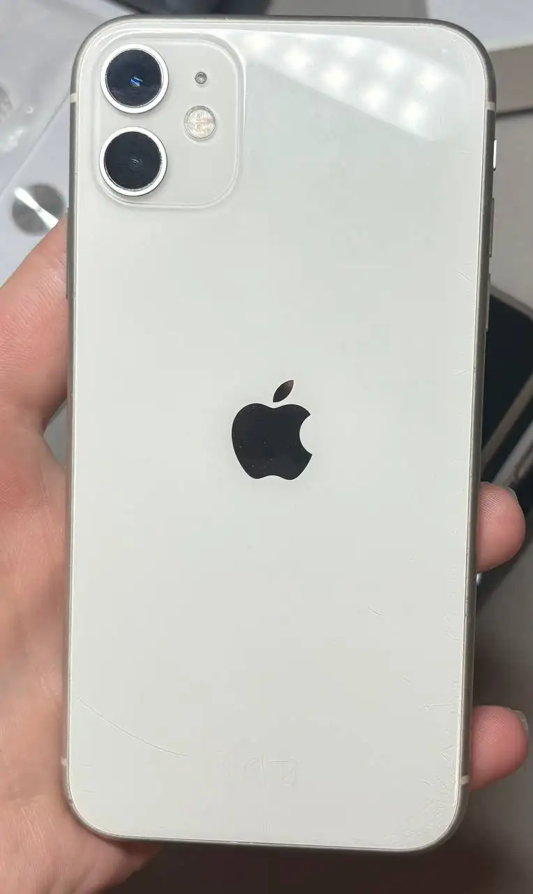 Apple iPhone 11 128GB - Смартфоны (Электроника) в Пермь