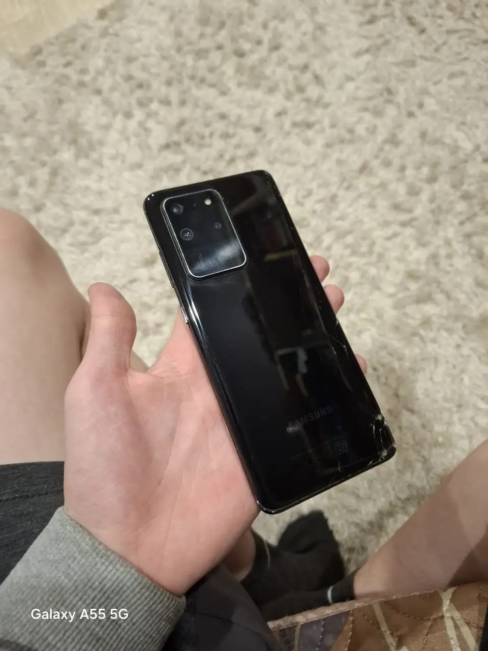 Samsung S20 Ultra 5G 256/12+8 с дефектами экрана - Смартфоны (Электроника) в Пермь