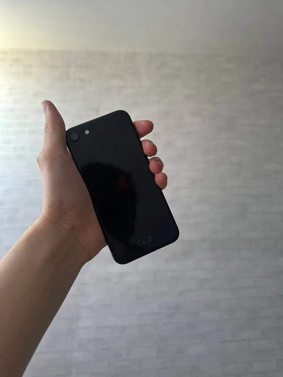 Продам iPhone SE 128гб в отличном состоянии - Смартфоны (Электроника) в Пермь