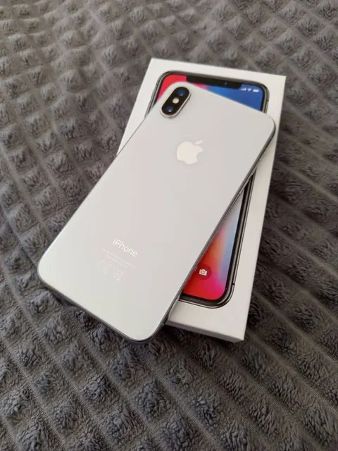 iPhone X 64gb white с разбитым дисплеем - Аксессуары для телефонов в Пермь