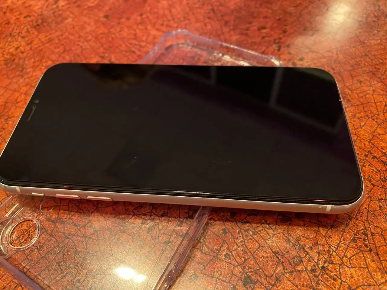 Обмен Apple iPhone в Перми - Смартфоны (Электроника) в Пермь