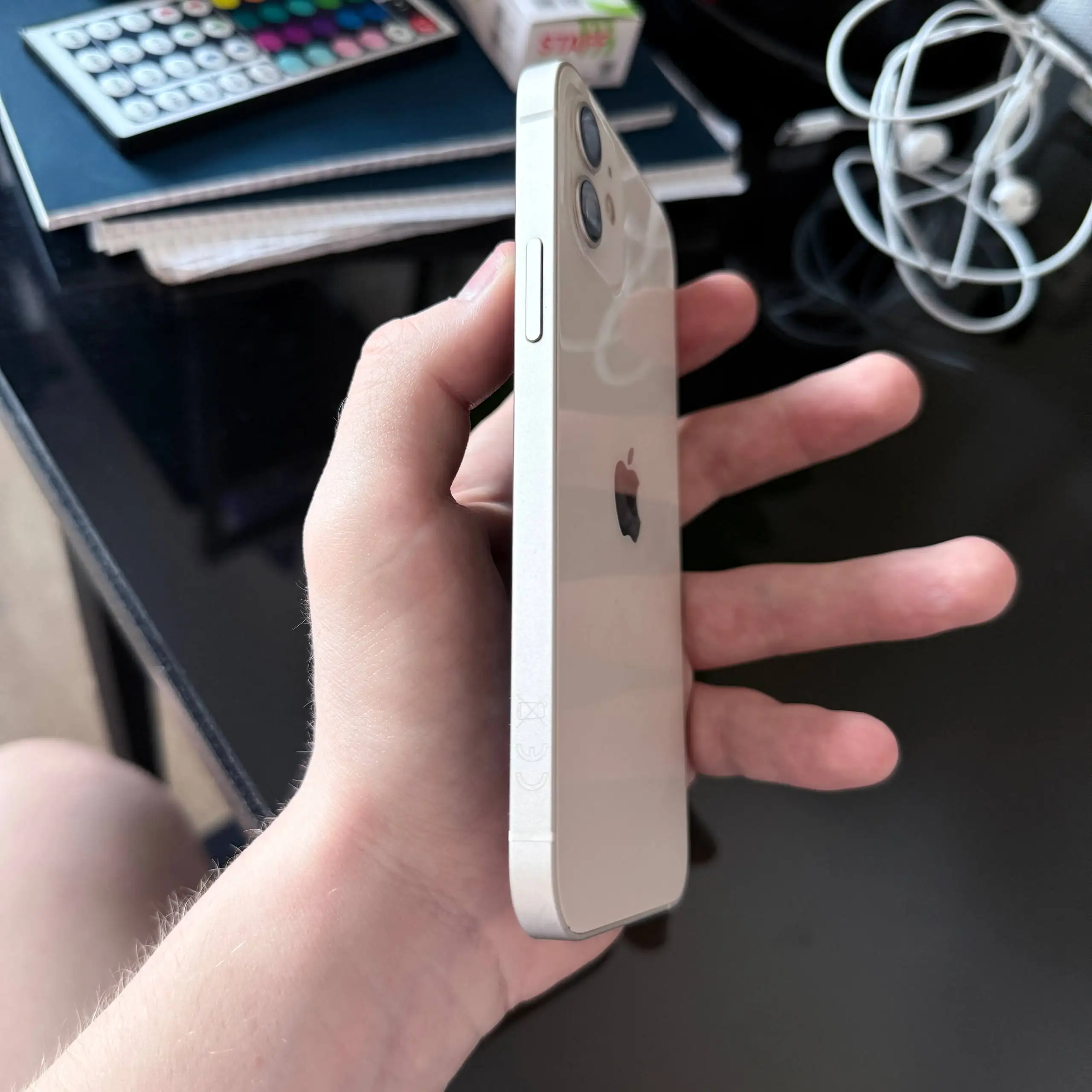 Продажа Apple iPhone в Перми - Смартфоны (Электроника) в Пермь