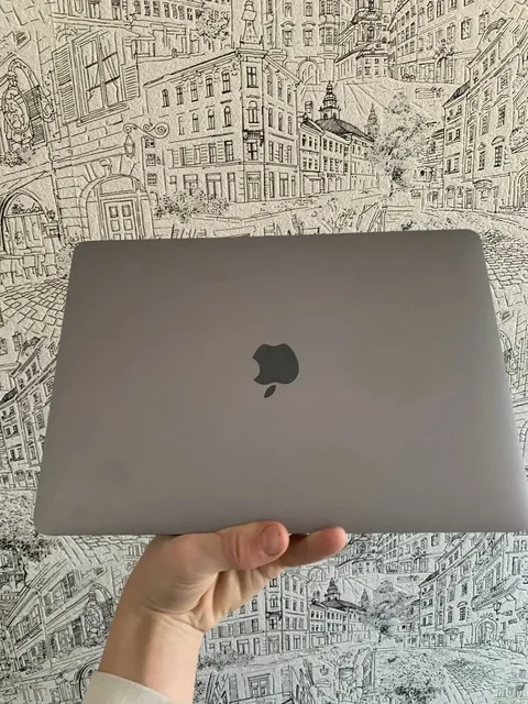 iPhone 13 256GB с нерабочим экраном - частное объявление в Пермь