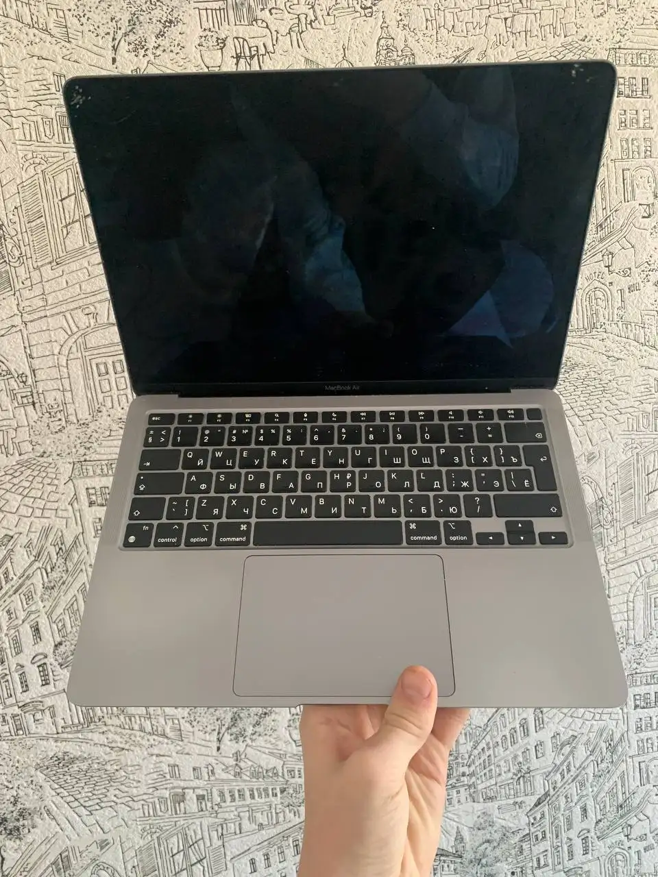 iPhone 13 256GB с нерабочим экраном - Смартфоны (Электроника) в Пермь