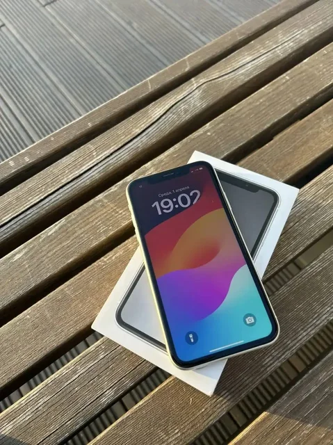 Продам IPhone XR 64gb - Микрокомпьютеры/Одноплатники в Пермь