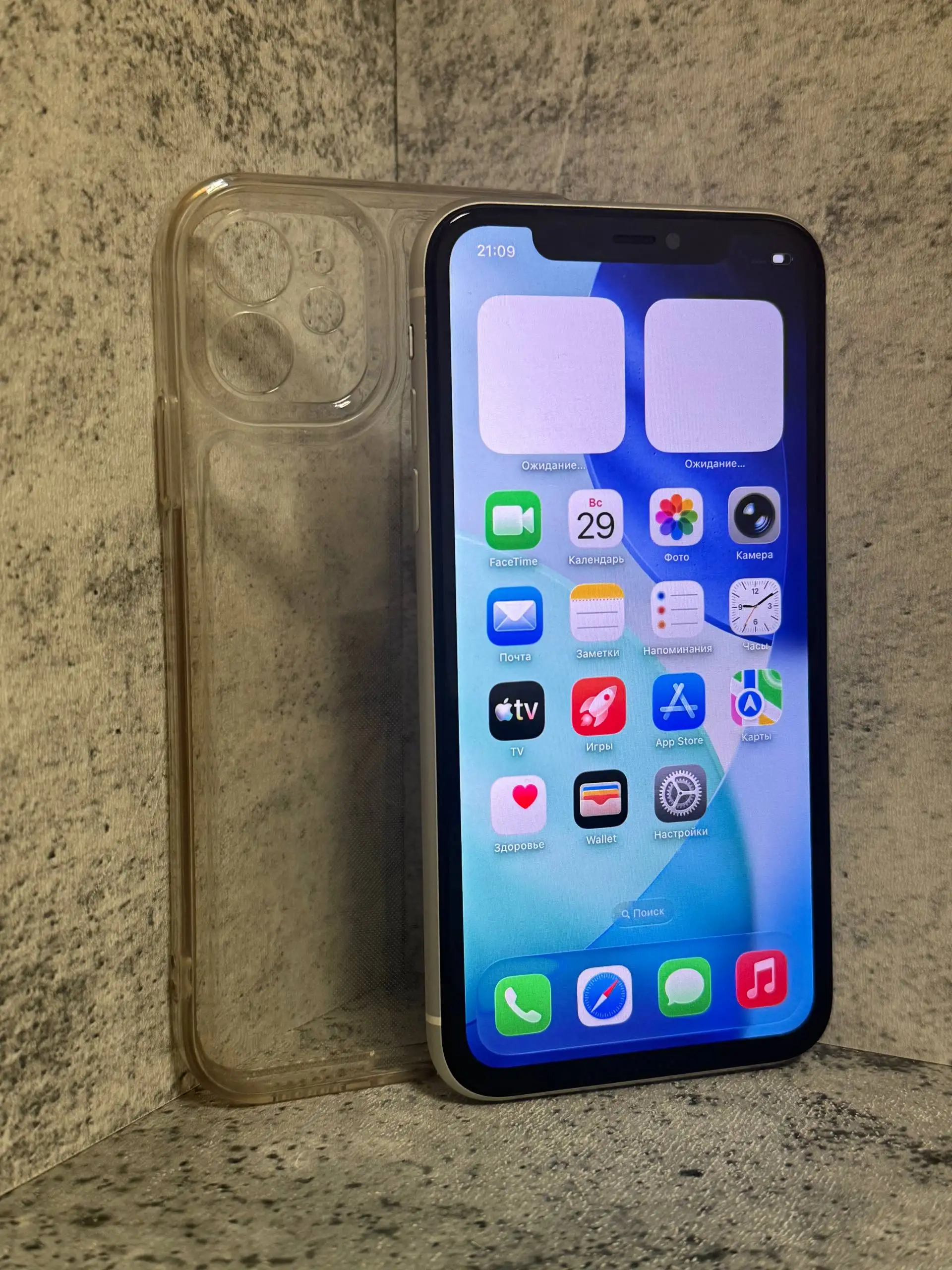 Продажа iPhone разных моделей и состояний - Смартфоны (Электроника) в Пермь