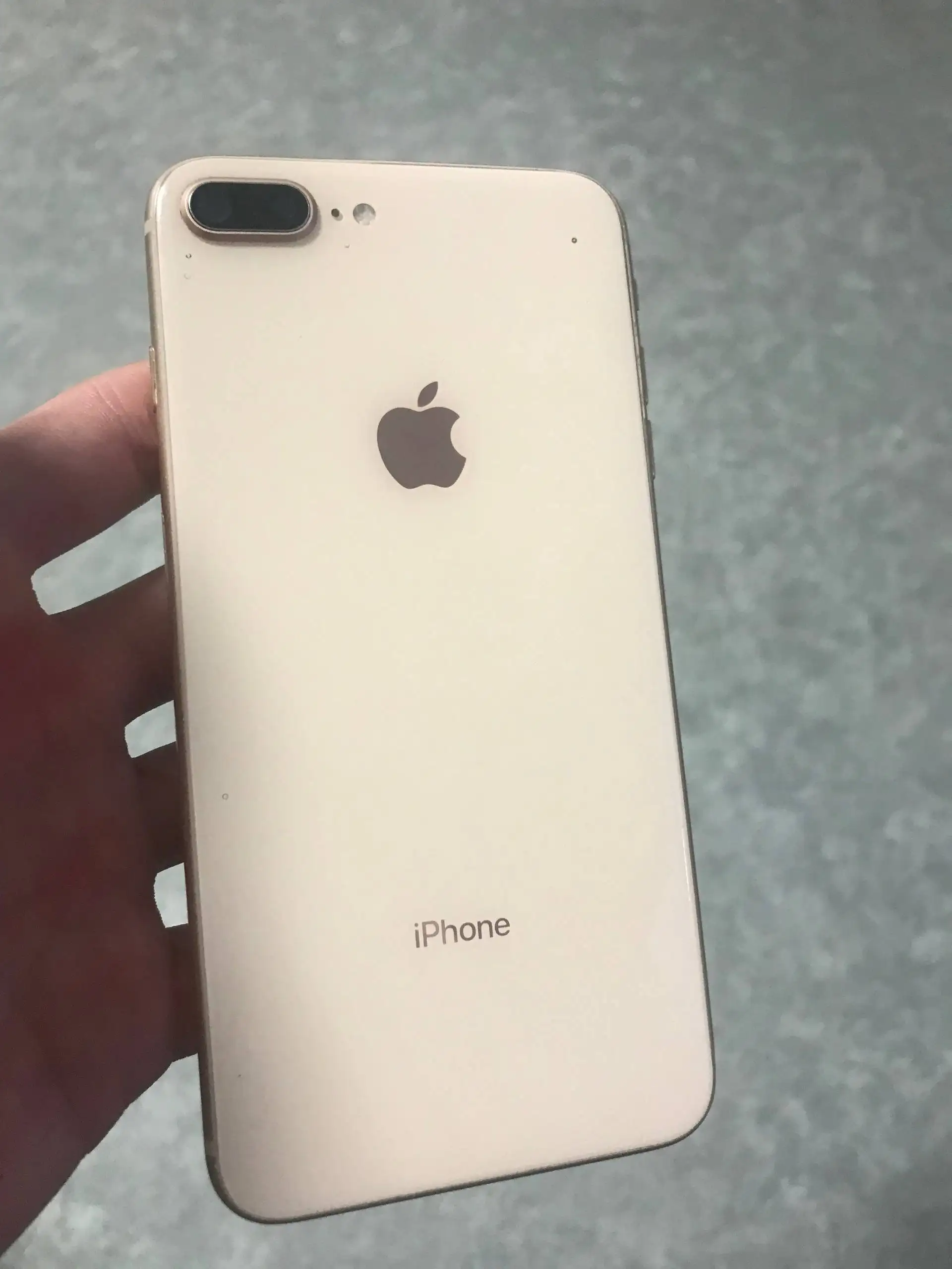 iPhone 8+ и iPhone 7+ на запчасти или восстановление - Смартфоны и телефоны (Электроника) в Пермь