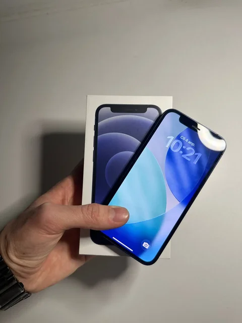 Продажа iPhone 12 mini 128 ГБ черный - Электроника в Пермь