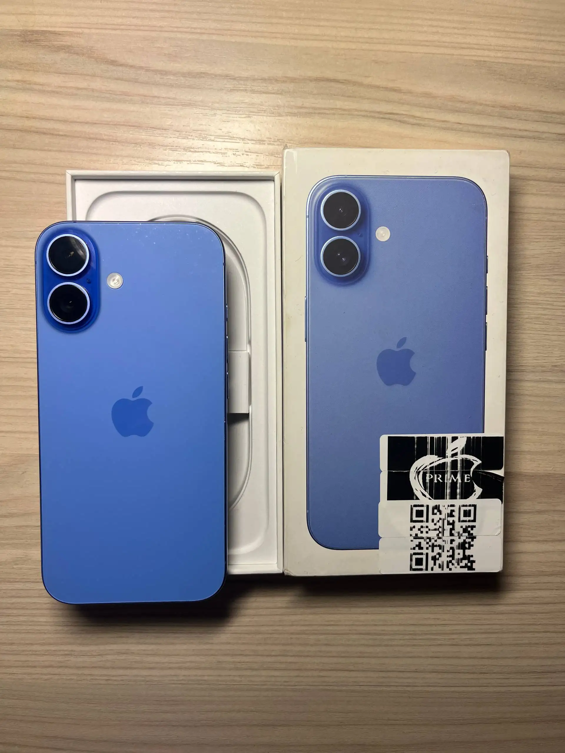 Продажа iPhone 16 128ГБ в хорошем состоянии - Смартфоны (Электроника) в Пермь