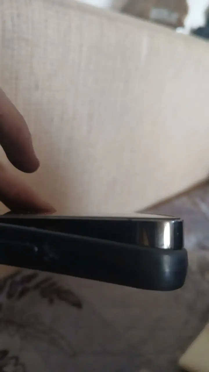 Продам iPhone 12 Pro 128 ГБ с замененным дисплеем - Смартфоны (Электроника) в Пермь