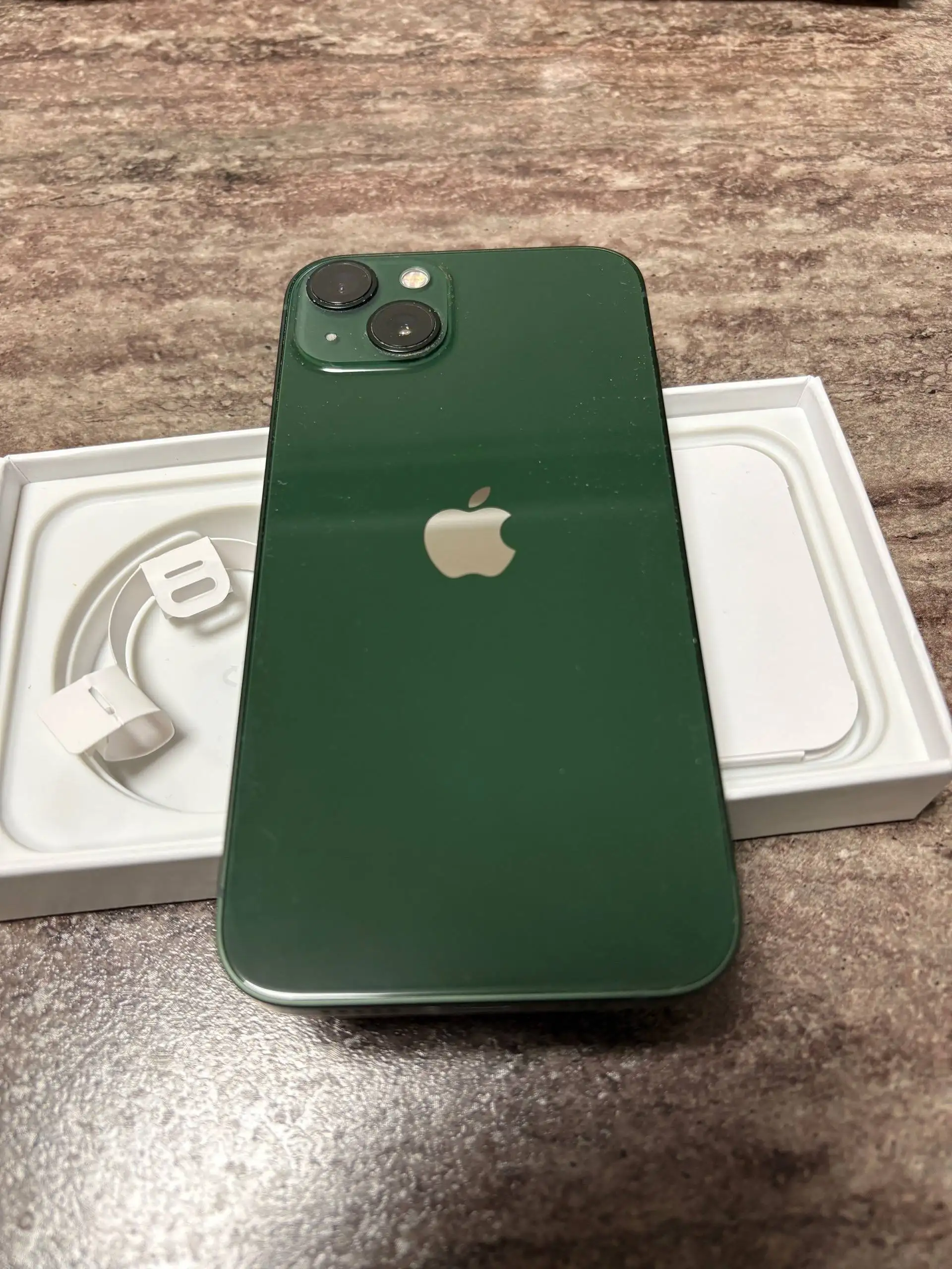 iPhone 13 128 ГБ в отличном состоянии - Смартфоны (Электроника) в Пермь