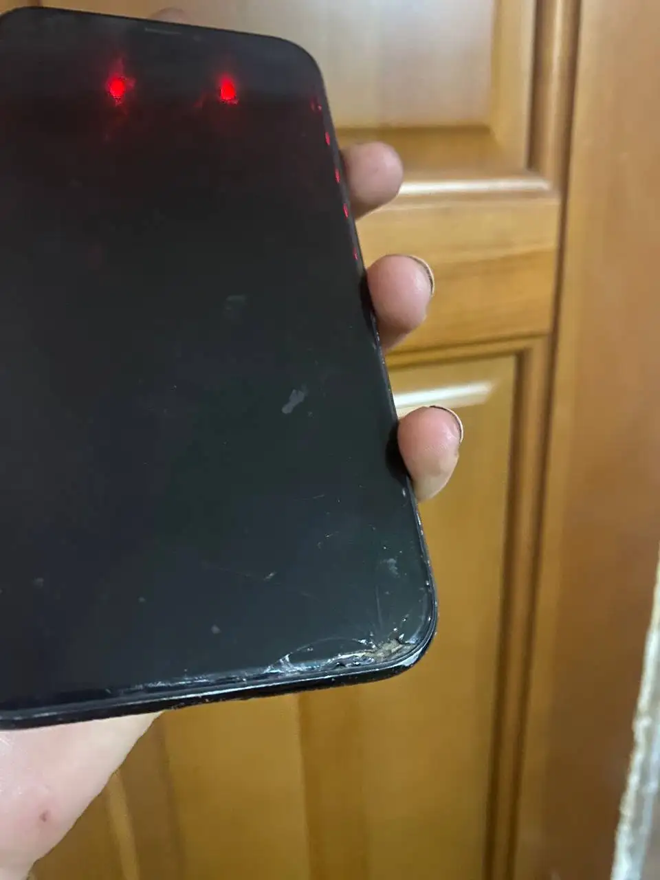 Битый Apple iPhone с оригинальными деталями - Смартфоны (Электроника) в Пермь