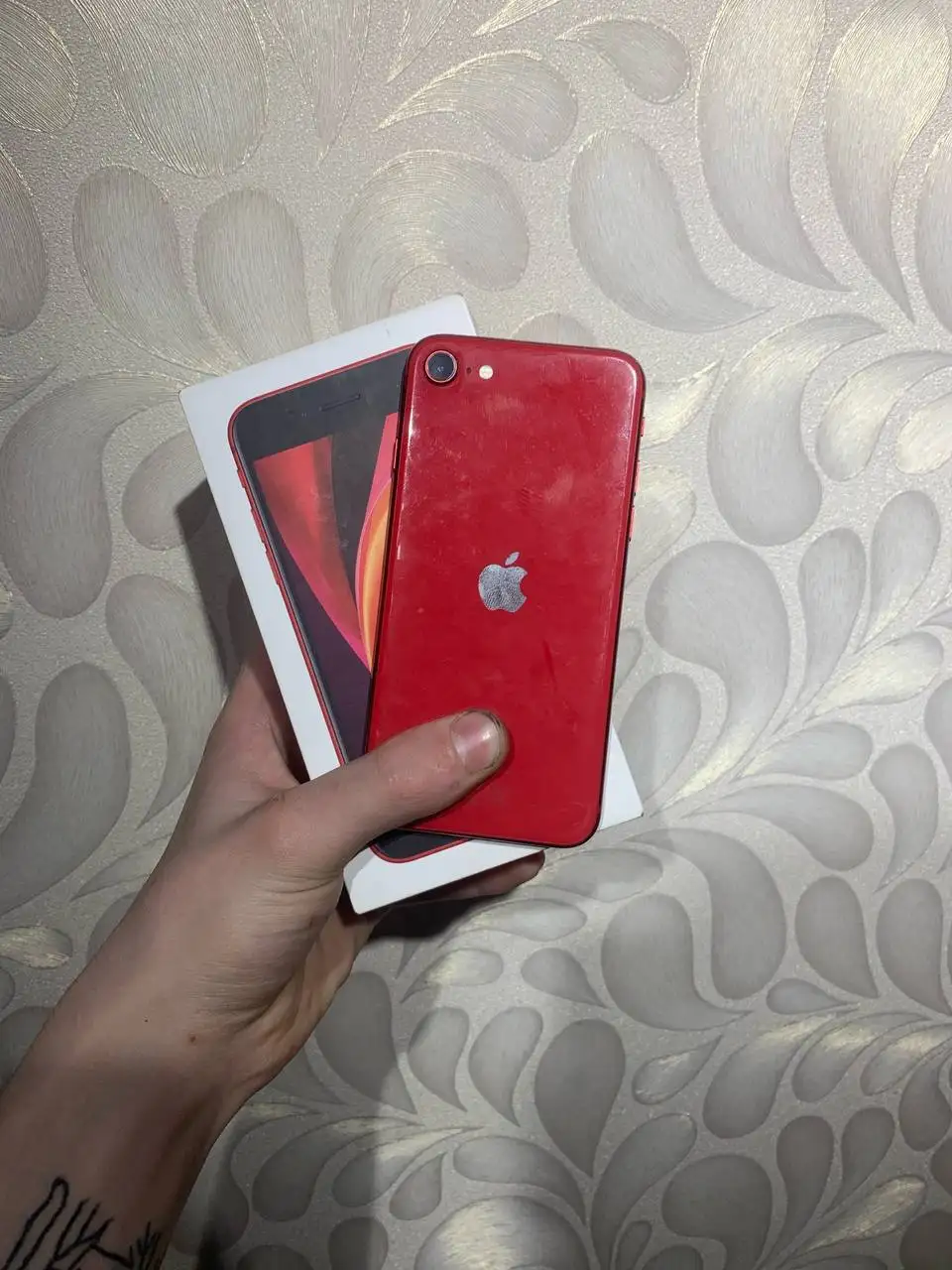 Apple iPhone Se 2020 64 gb - Смартфоны (Электроника) в Пермь