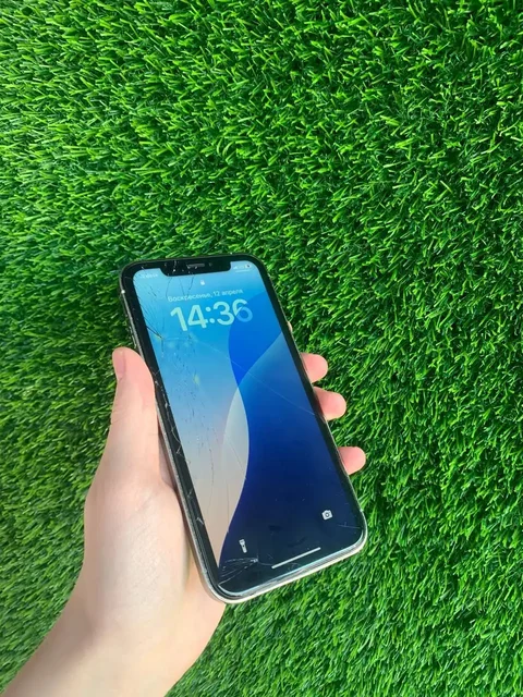 Обмен Apple iPhone с доплатой - Компьютерные аксессуары в Пермь