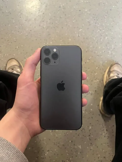 Обмен Apple iPhone в Перми - Телефоны и смартфоны в Пермь