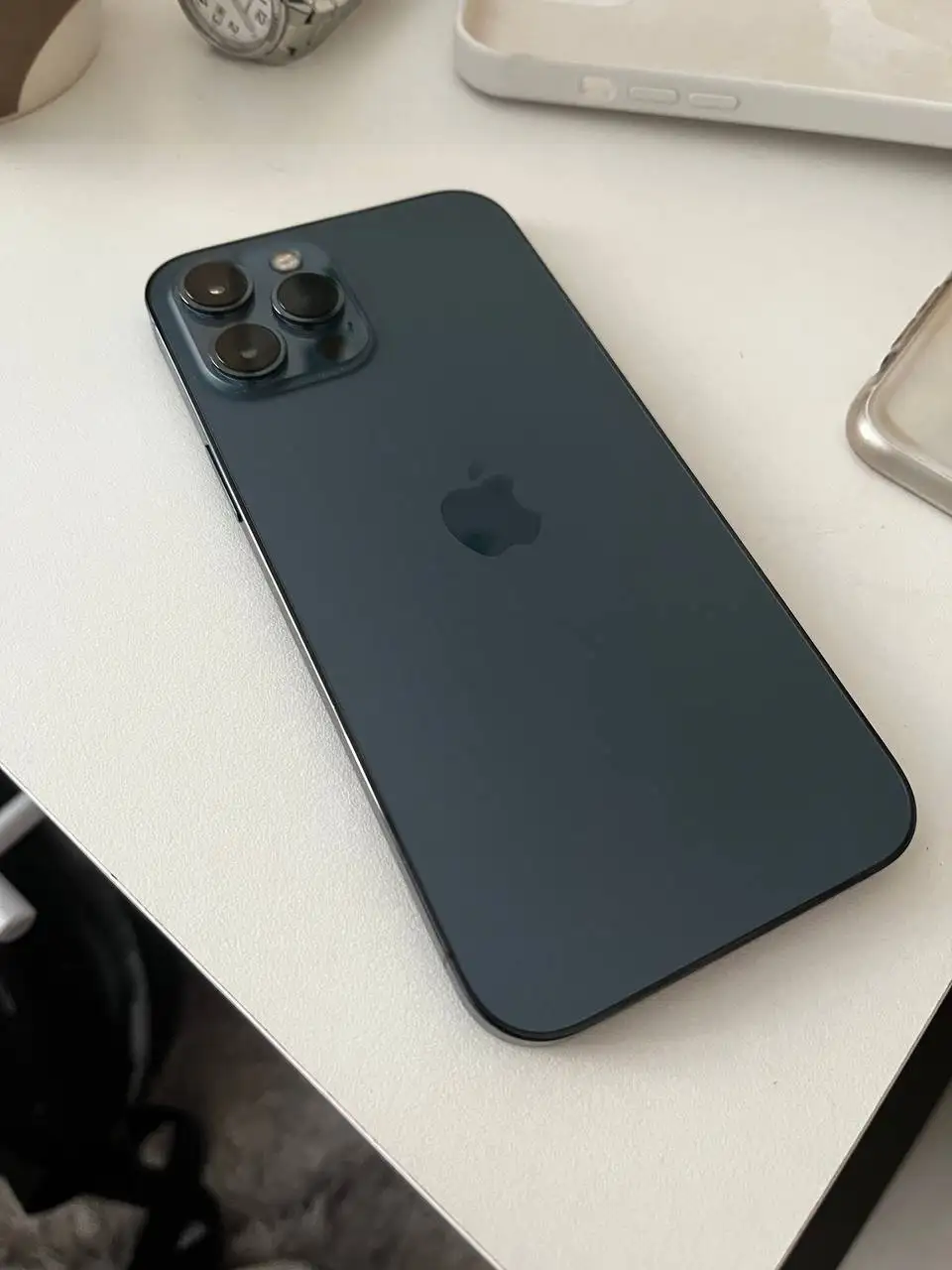 Продам iPhone 12 Pro Max 256gb - Смартфоны (Электроника) в Пермь