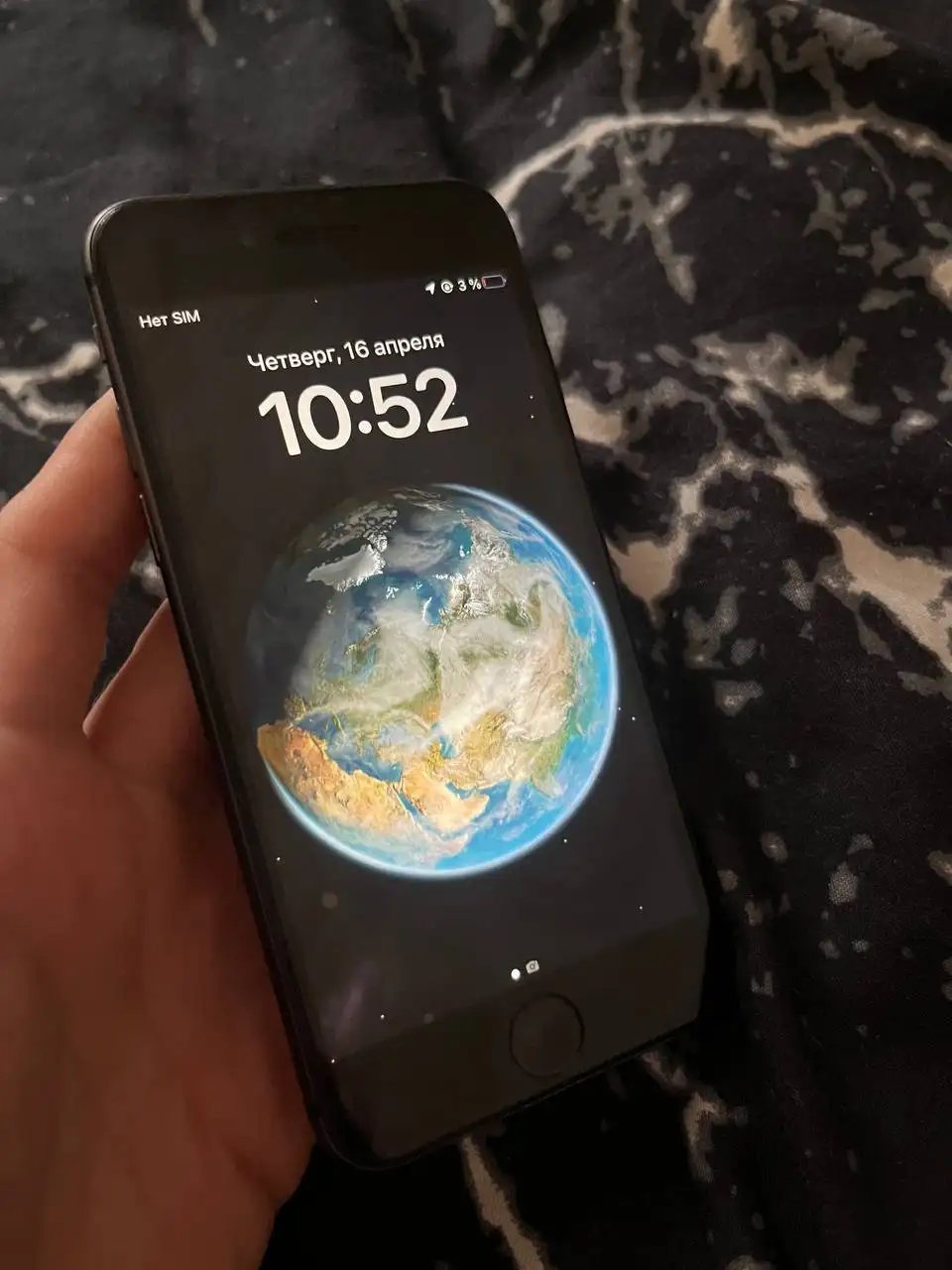 Айфон 8 64гб в очень хорошем состоянии - Смартфоны (Электроника) в Пермь