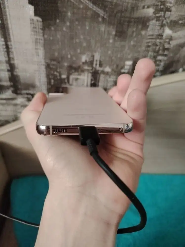 Обмен Apple iPhone с доплатой - Смартфоны (Электроника) в Пермь