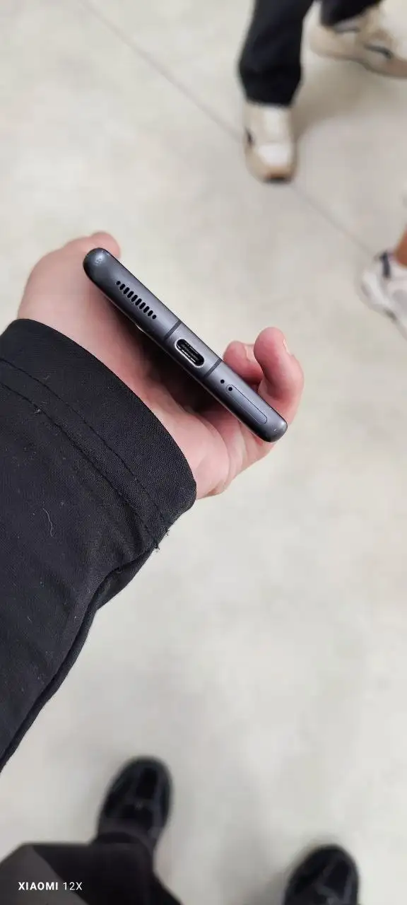 Продажа Apple iPhone в хорошем состоянии - Смартфоны (Электроника) в Пермь