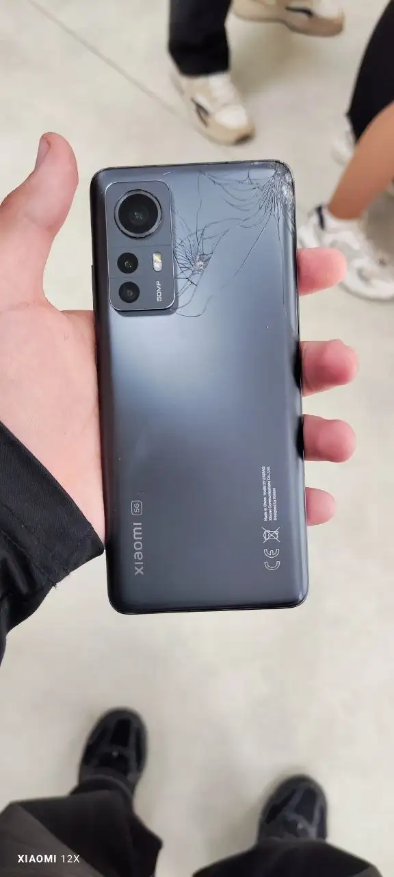 Продажа Apple iPhone в хорошем состоянии - Смартфоны (Электроника) в Пермь