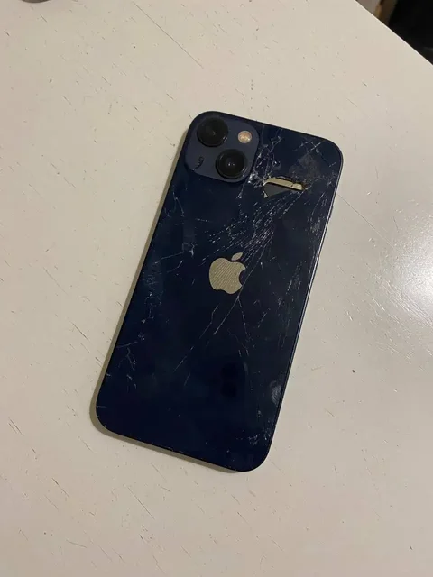 Продам Айфон 13 с заменёнными деталями - Самокаты в Пермь