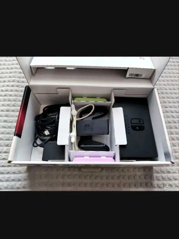 Обмен Nintendo Switch на iPhone 13 - Игровые консоли (Электроника) в Пермь