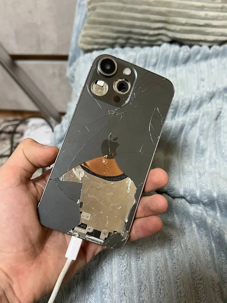 Apple iPhone 128 ГБ - Смартфоны (Электроника) в Пермь