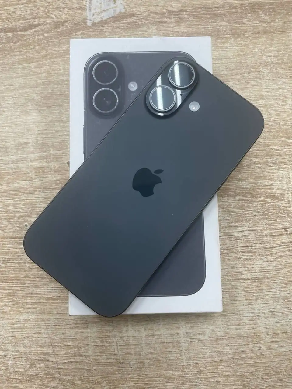 Apple iPhone 17 256 ГБ в идеальном состоянии - Смартфоны (Электроника) в Пермь