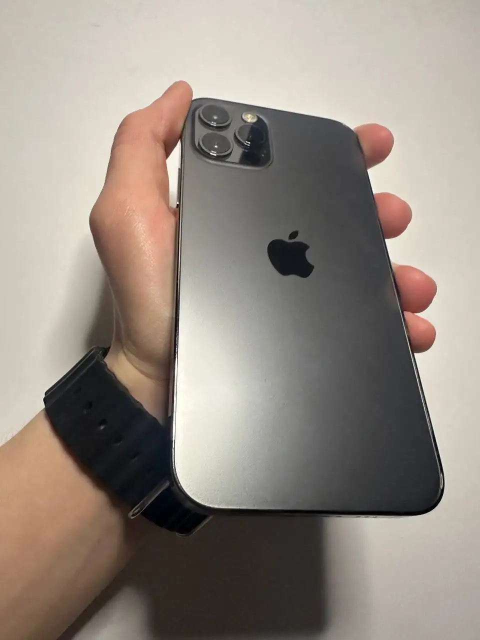iPhone 12 Pro 256GB Серый - Смартфоны (Электроника) в Пермь