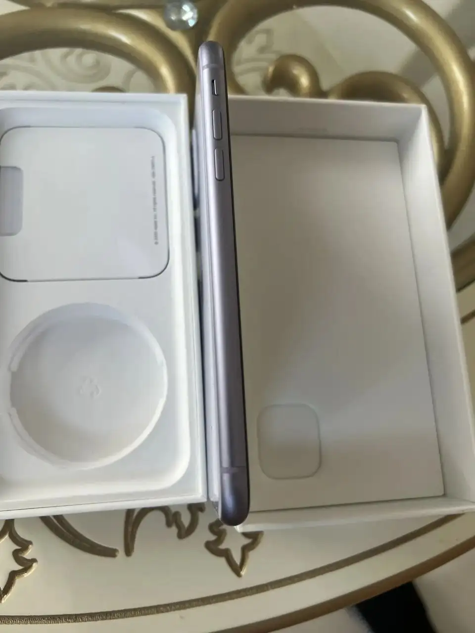 Продам iPhone 11 64 ГБ - Смартфоны (Электроника) в Пермь