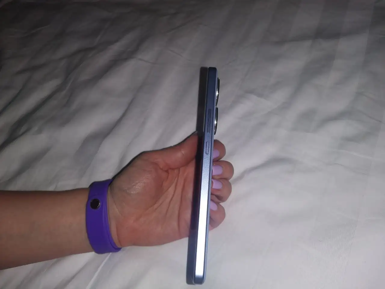 Обмен - Apple iPhone - Мобильные телефоны (Электроника) в Пермь