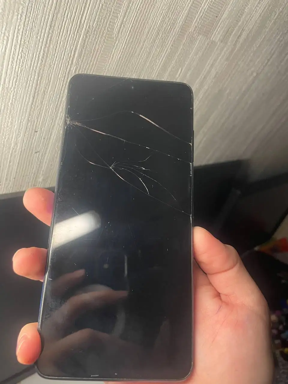 Проблемный Poco X3 NFC и iPhone 8 на iCloud - Электроника в Пермь