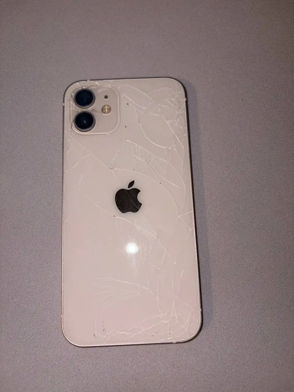 iPhone 12 128GB с повреждениями - Смартфоны (Электроника) в Пермь