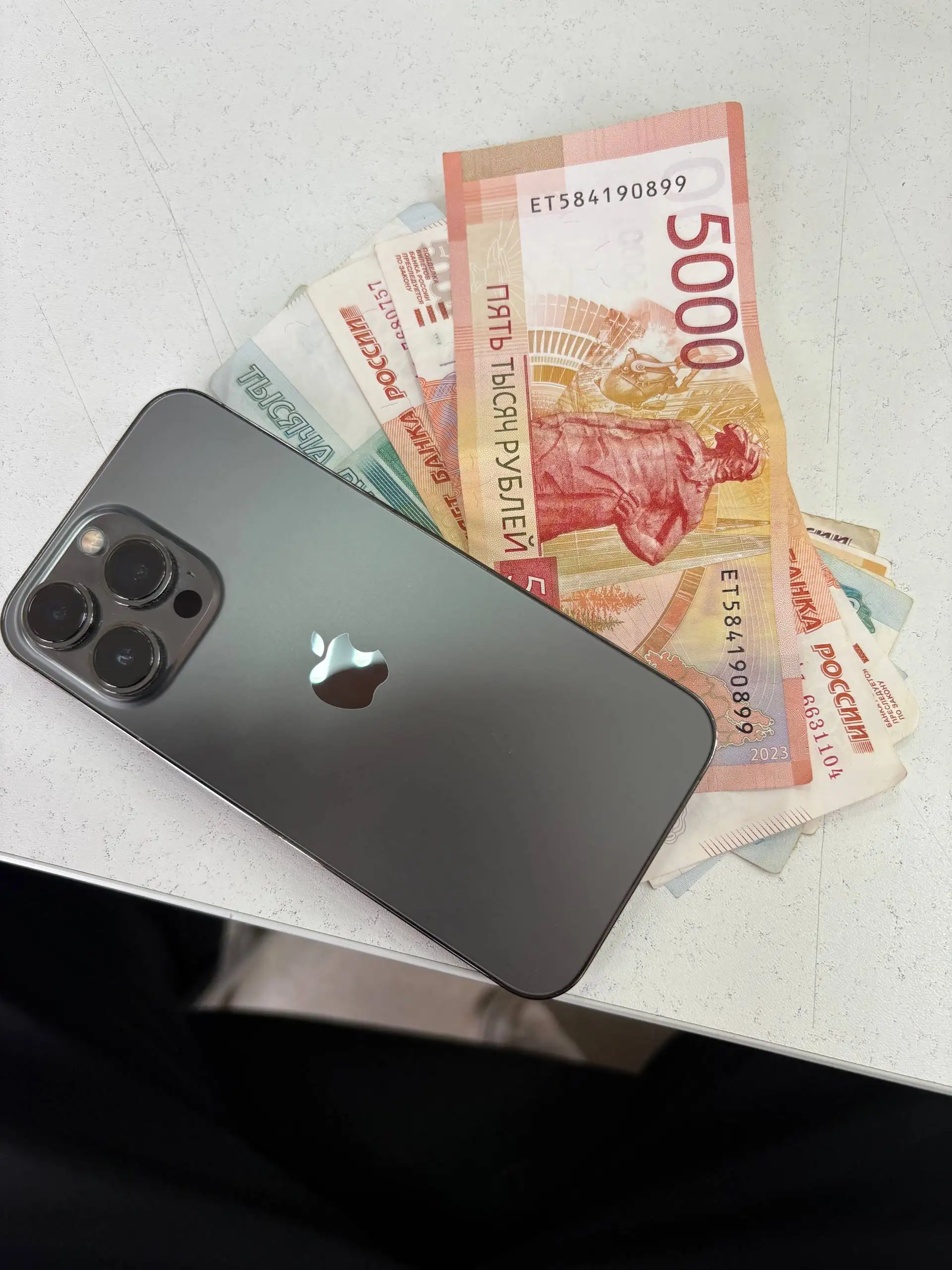 Продам 13 Pro Apple iPhone - Смартфоны (Электроника) в Пермь