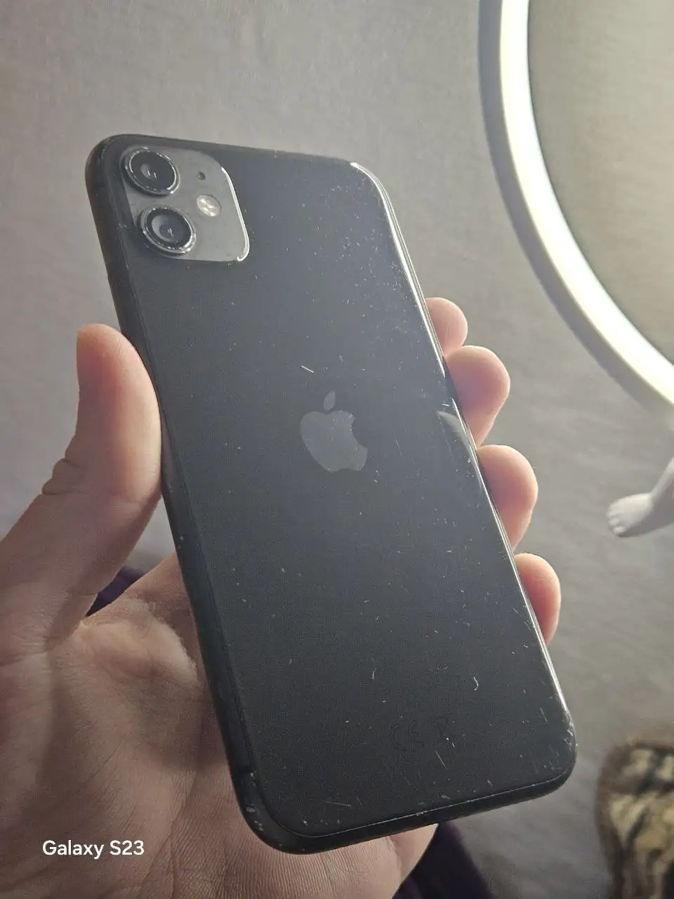 Продажа iPhone 11 64GB - Смартфоны и гаджеты (Электроника) в Пермь