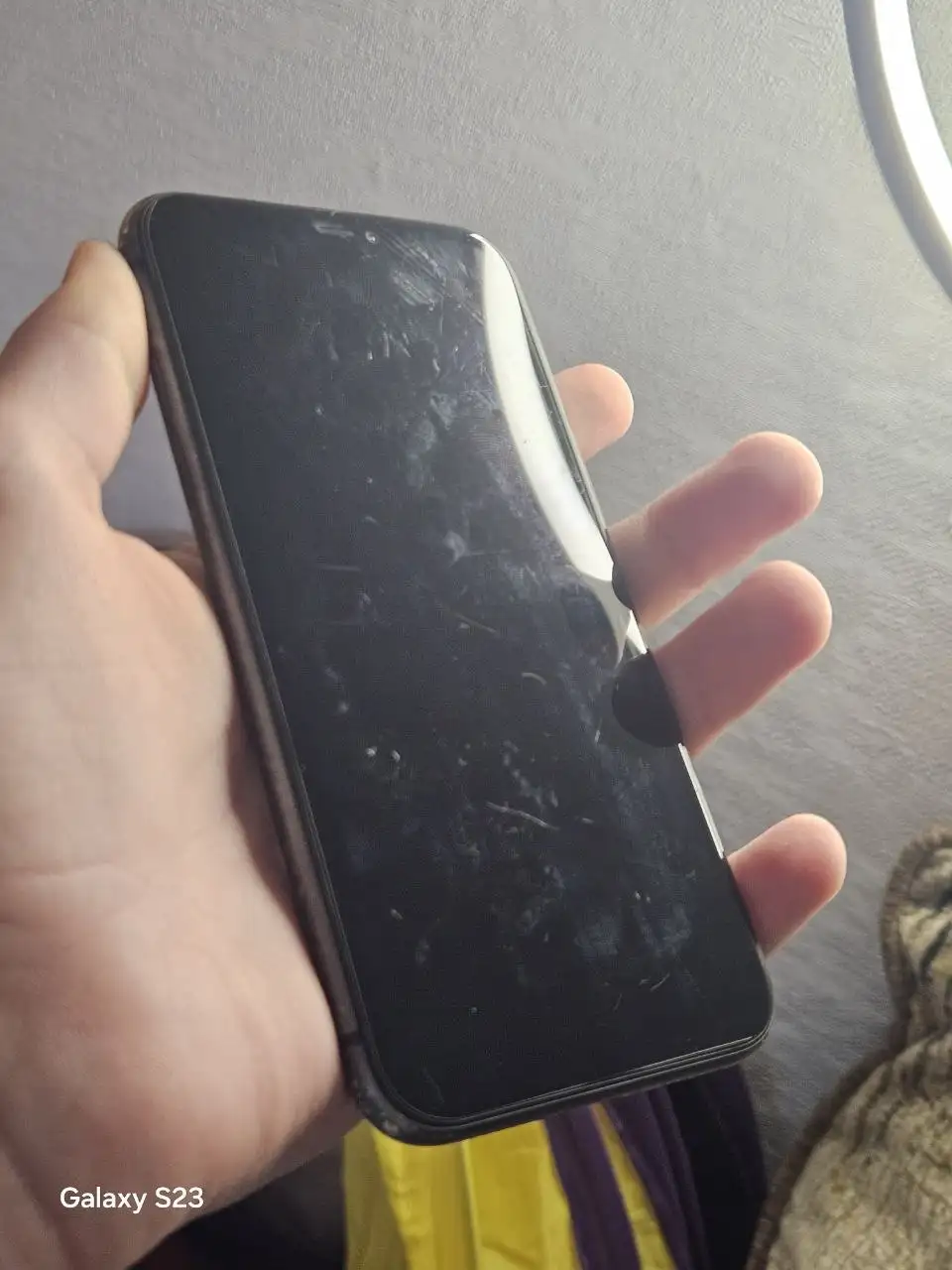 Продажа iPhone 11 64GB - Смартфоны и гаджеты (Электроника) в Пермь