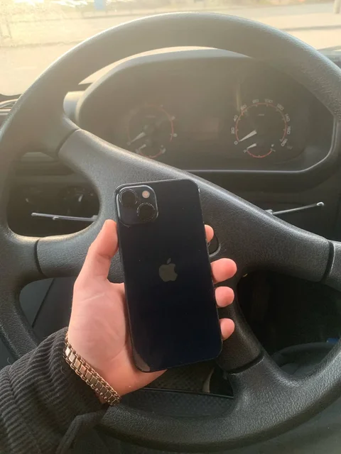 iPhone в хорошем состоянии - Аксессуары для электроники в Пермь