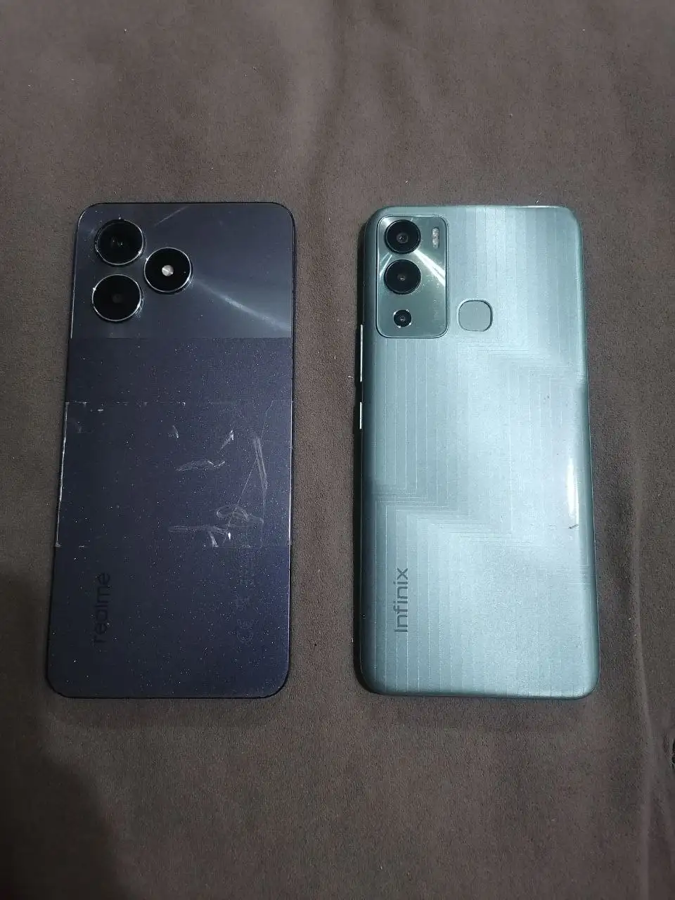 Продажа смартфонов Infinix Hot 12i и Realme Narzo 50 - Смартфоны (Электроника) в Пермь