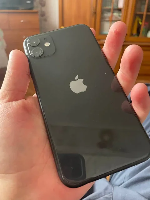 iPhone 11 128GB - Телефоны и аксессуары в Пермь