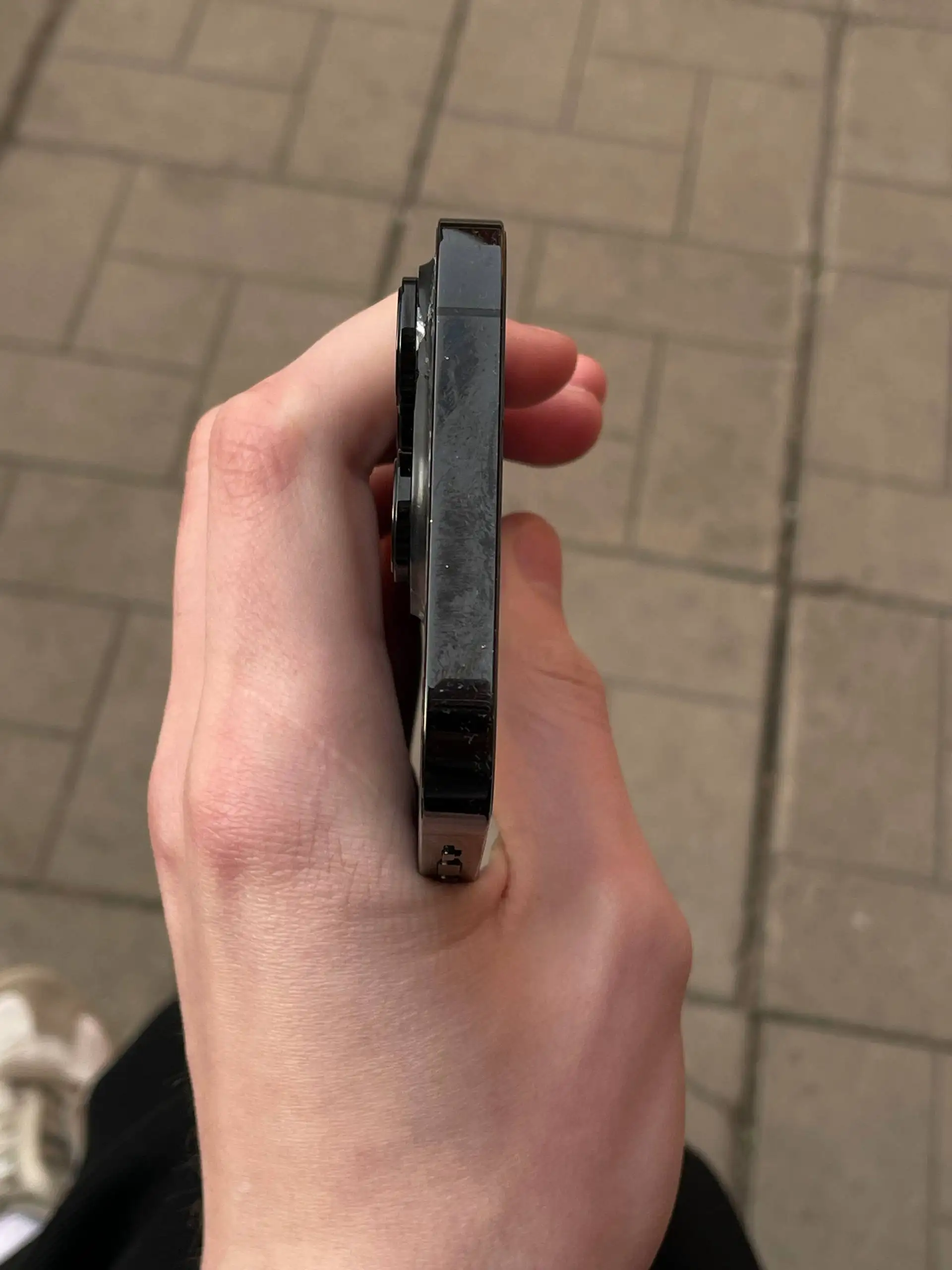Обмен Apple iPhone на более новую модель - Мобильные телефоны (Электроника) в Пермь