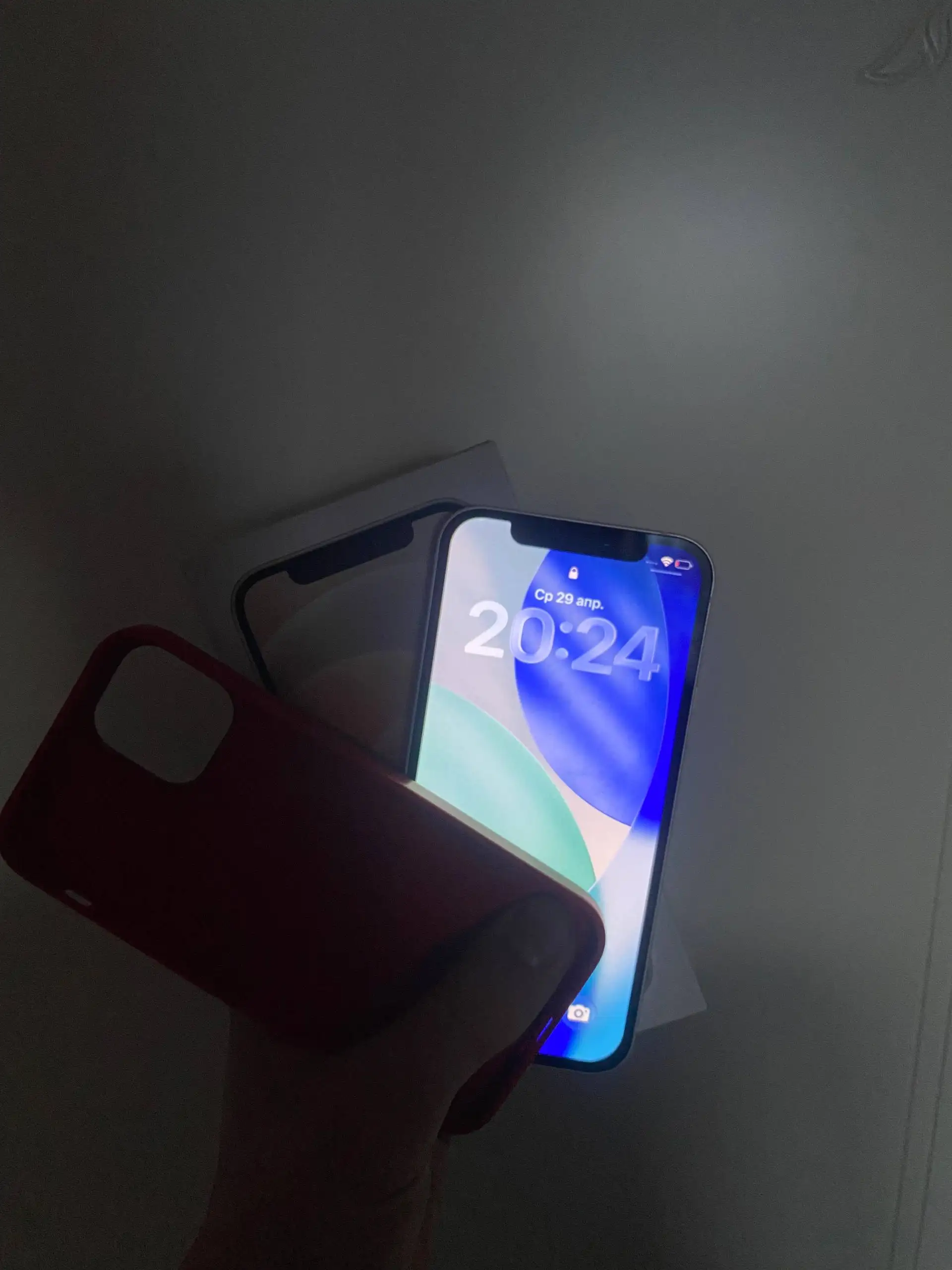 iPhone 12 в хорошем состоянии, 77% АКБ - Мобильные телефоны (Электроника) в Пермь